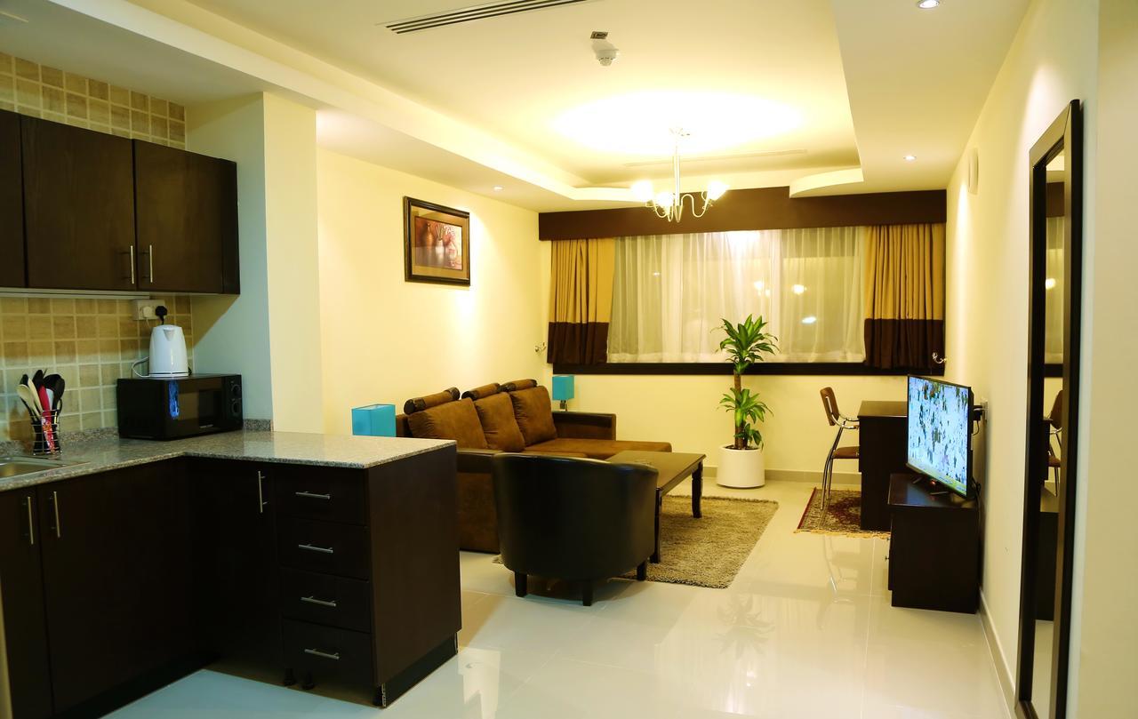 Travellers Hotel Apartment Ντουμπάι Δωμάτιο φωτογραφία